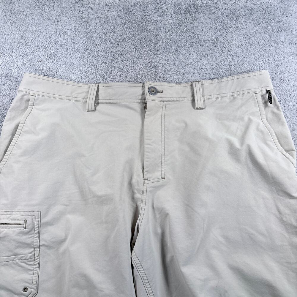 Realtree Fishing Khaki Utility Shorts 9" Inseam Size L